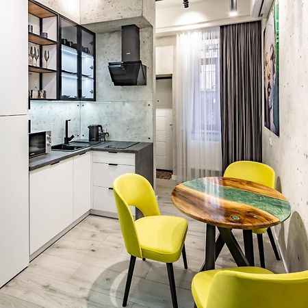 Alfa Apartments Kulisha 12 ลวีฟ ภายนอก รูปภาพ
