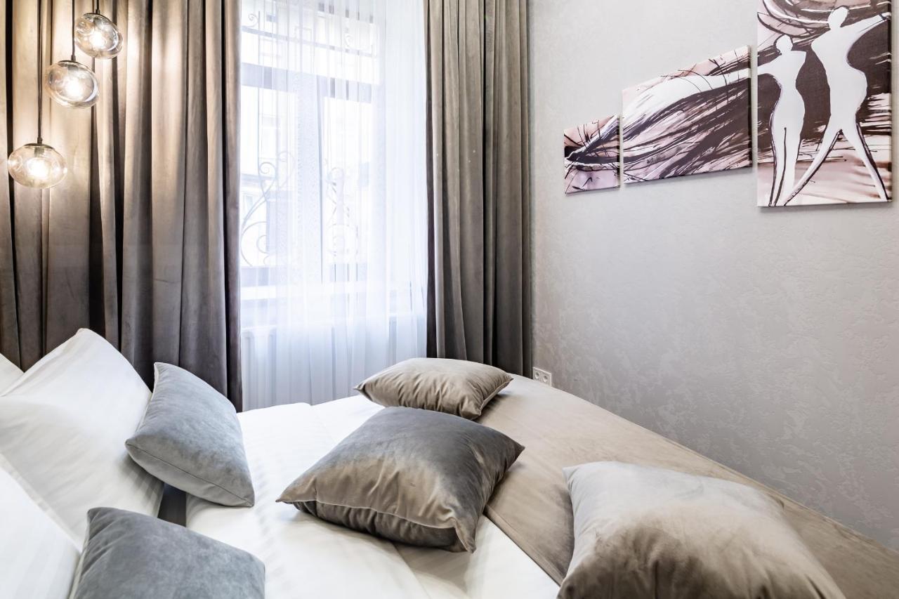 Alfa Apartments Kulisha 12 ลวีฟ ภายนอก รูปภาพ